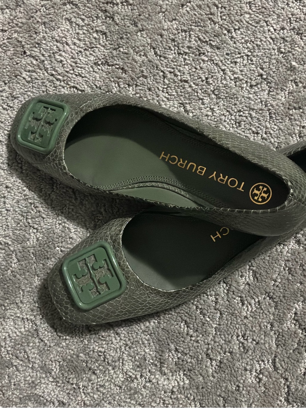 Tory Burch Olive Green Leather Logo Square-Toe Flats